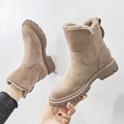 Mireia® | Modern and versatile boots