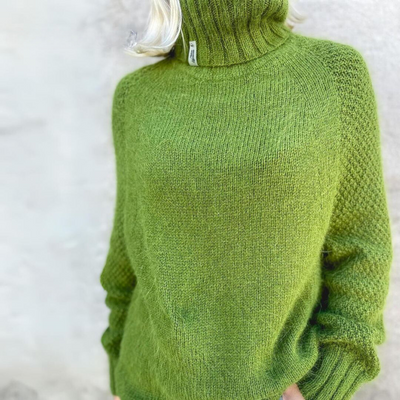 Mia | Elegant Turtleneck Sweater