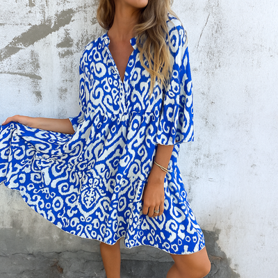 Emily™ | Elegant dress with V-neck