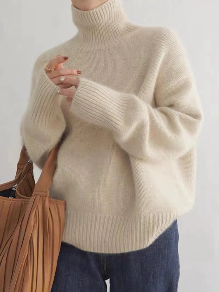 Lindsay | Comfortable Elegance Turtleneck