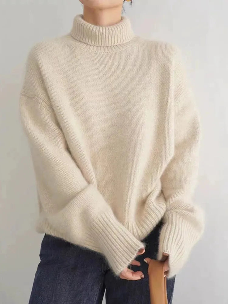 Lindsay | Comfortable Elegance Turtleneck