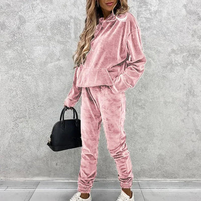 Magali® | Luxurious velvet sweater and jogging pants set