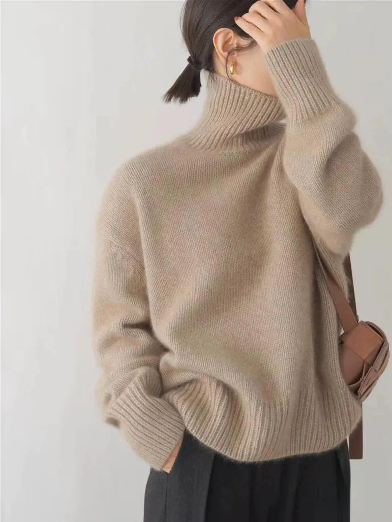 Lindsay | Comfortable Elegance Turtleneck