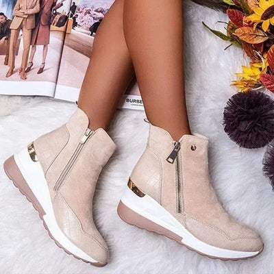 Rebecca® | Women's ankle boots with a wedge heel and thick sole