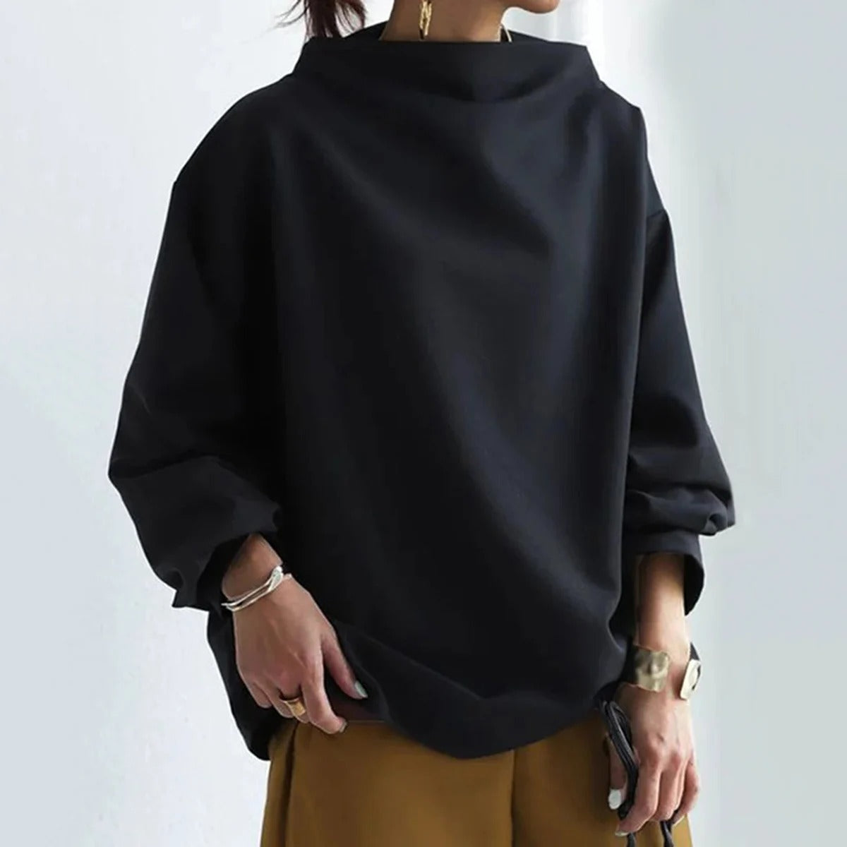 Fabiola® | Women's long sleeve sweater black